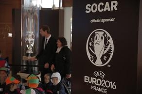 SOCAR “UEFA-2016”nın kubokunun təqdimatını keçirib